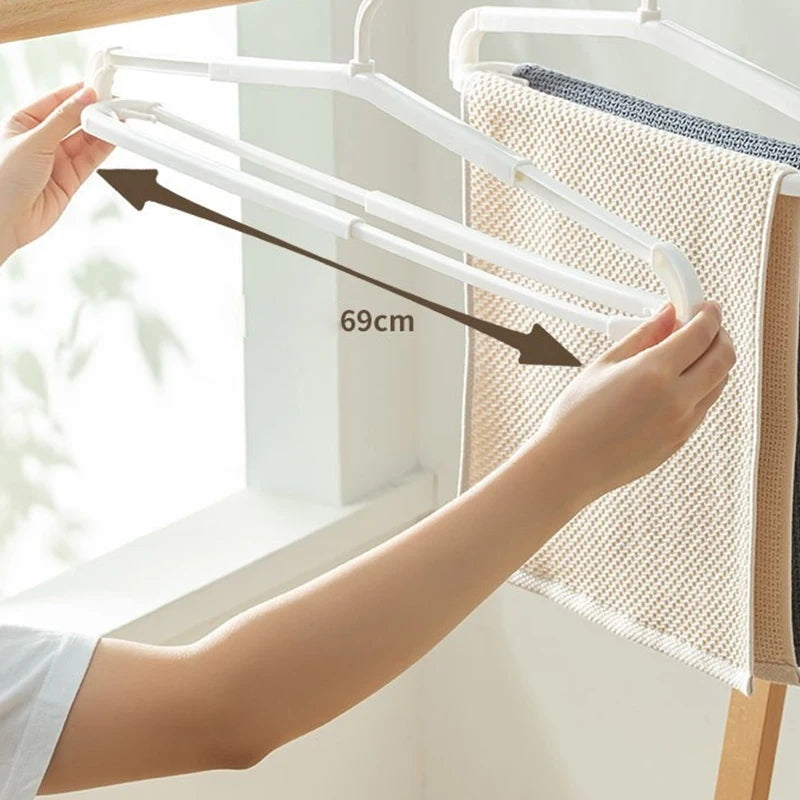 Extendable Space-Saving Hanger
